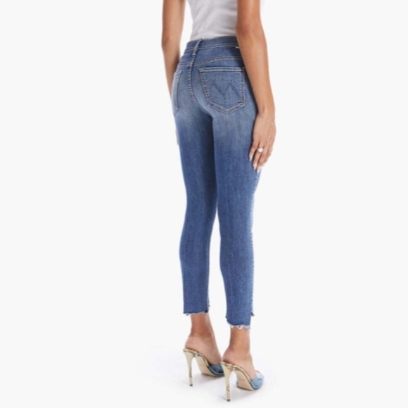MOTHER THE STUNNER ZIP ANKLE STEP FRAY IN WALKING ON COALS HIGH RISE RAW HEM - Picture 1 of 15